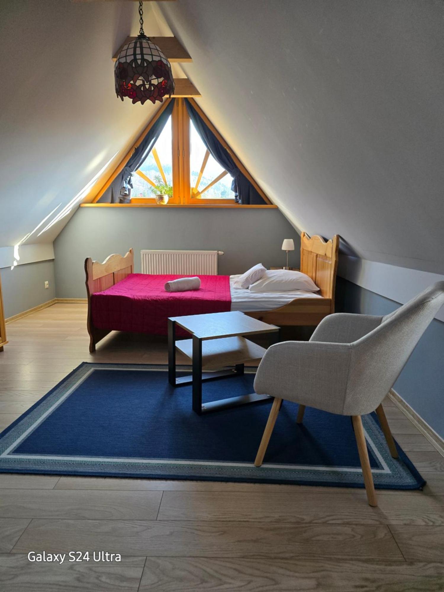 Domek Za Strugiem - Pokoje I Apartamenty Zakopane Ngoại thất bức ảnh