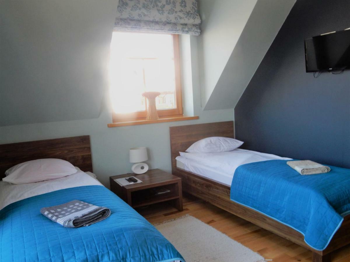 Domek Za Strugiem - Pokoje I Apartamenty Zakopane Ngoại thất bức ảnh